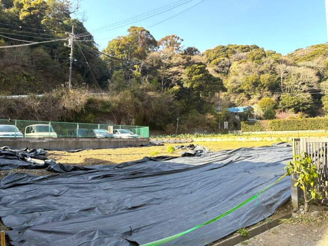 建築条件なし！鎌倉駅まで徒歩圏内の場所にある広々敷地の売地の外観