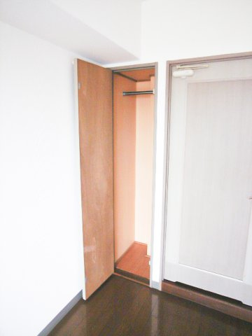 ダイナコート久留米レジックス　5階の収納|別号室のものになります。現状優先。