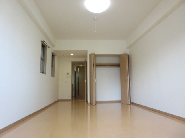 ティラヴェント中津の居間・リビング