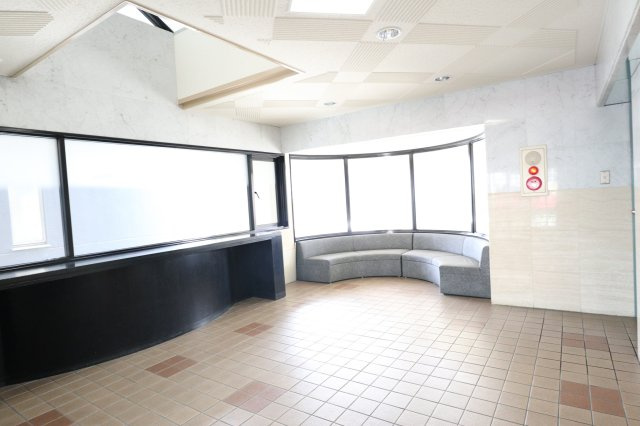 ダイナコート久留米レジックス　7階のロビー