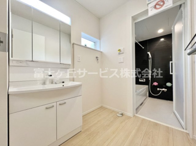 【脱衣所】 | 富士市増川 3期 新築一戸建て 1号棟 | 脱衣場です