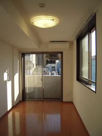 日暮里中央COURTの寝室