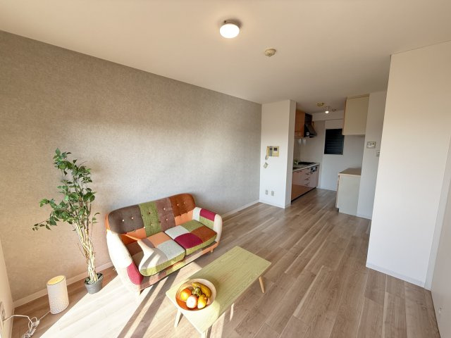 スカイビュー雄湊の居間・リビング