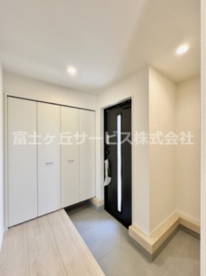 【玄関】 | 富士市増川 3期 新築一戸建て 4号棟 | 玄関です