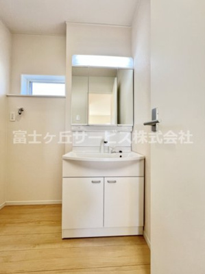 【独立洗面台】 | 富士市増川 3期 新築一戸建て 5号棟 | 独立洗面化粧台付き