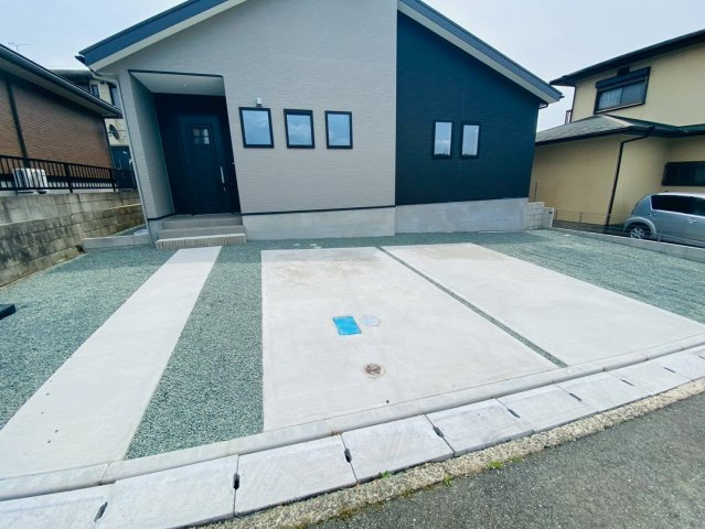 よかタウン／菊池郡大津町大字大林１期／１号棟の駐車場