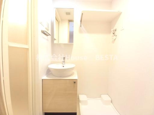 Cion KOBE Baysideの独立洗面台