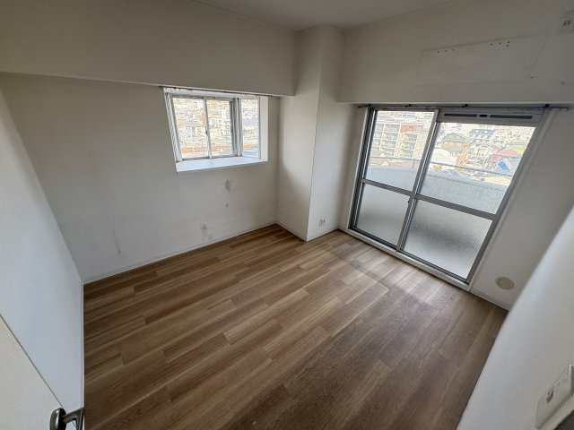 神戸市須磨区行幸町１丁目の賃貸マンションの子供部屋