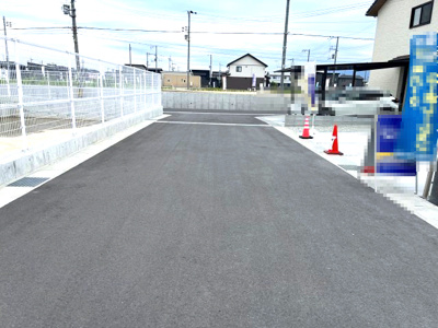 【前面道路含む現地写真】 | 【20万円ｷｬｯｼｭﾊﾞｯｸ対象物件】リーブルガーデン香芝市穴虫4期 全1棟 1号棟 | 施工例写真