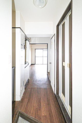 ダイナコート小倉下到津　2階の玄関|現状優先です。