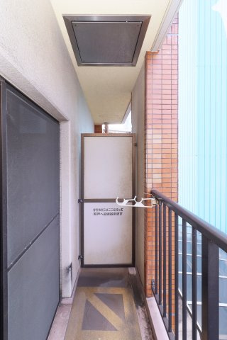ダイナコート小倉下到津　2階のバルコニー|現状優先です。
