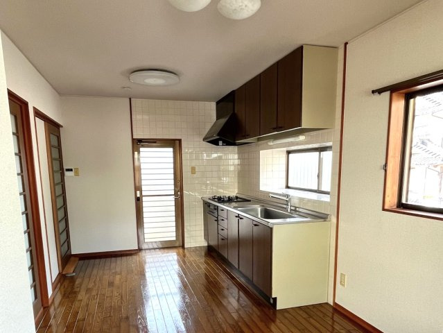 西大島２売戸建てのキッチン