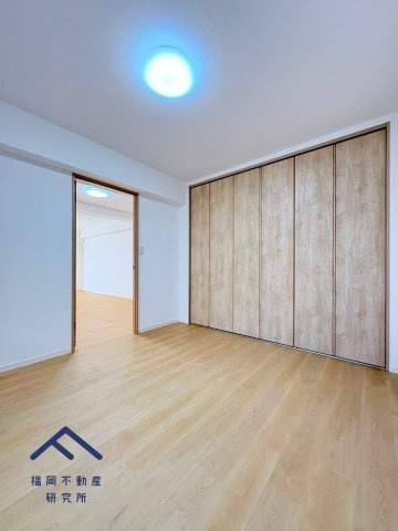 ヴェルドミール薬院の洋室