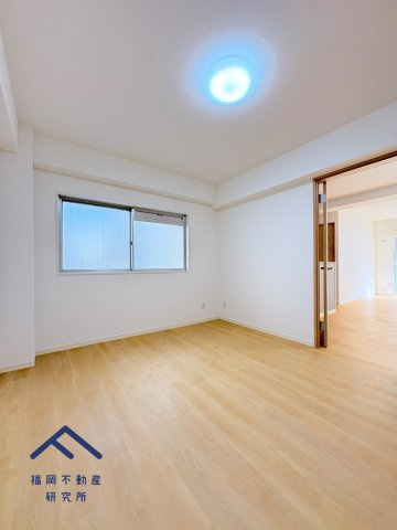 ヴェルドミール薬院の洋室