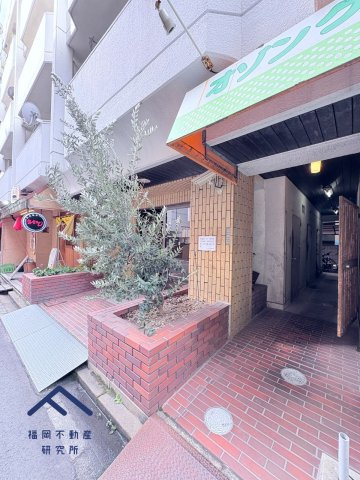 ヴェルドミール薬院のエントランス