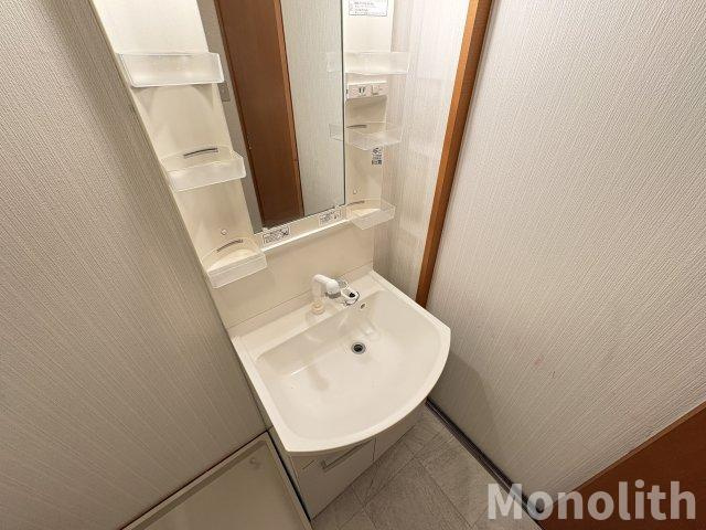 セジュール藤原Bの独立洗面台