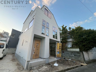 伊丹市松ヶ丘4丁目新築一戸建ての外観
