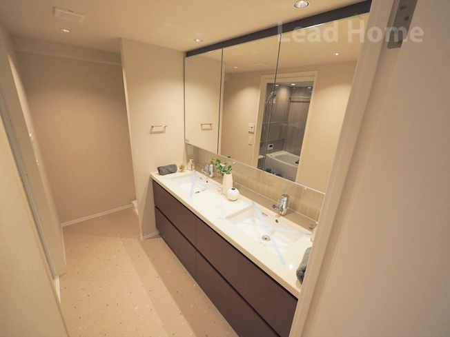 【独立洗面台】 | 代々木ロイヤルマンション