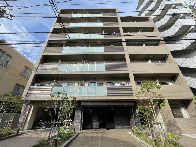 調布市多摩川５丁目の賃貸マンションの外観