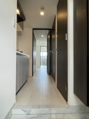 調布市多摩川５丁目の賃貸マンションの玄関