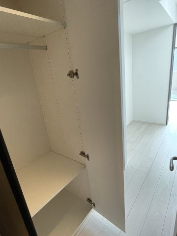 調布市多摩川５丁目の賃貸マンションの収納