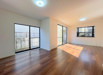 【居間・リビング】 | 埼玉県さいたま市大宮区三橋1丁目