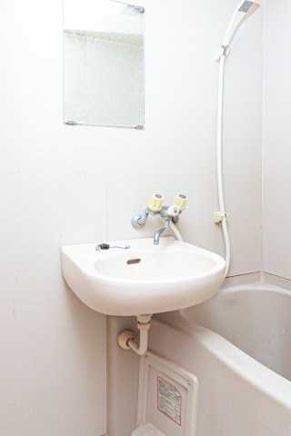 ダイナコート小倉下到津Ⅱ　2階の浴室|現状優先