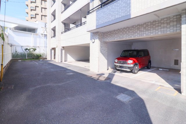 ダイナコート小倉下到津Ⅱ　2階の駐車場