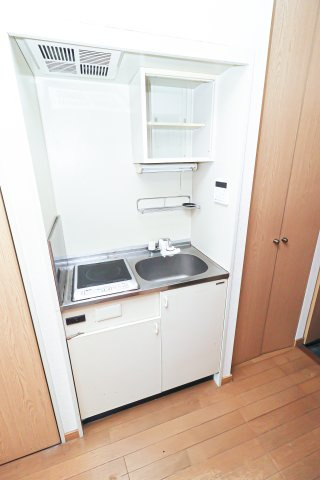 ダイナコート小倉下到津Ⅱ　7階のキッチン|現状優先