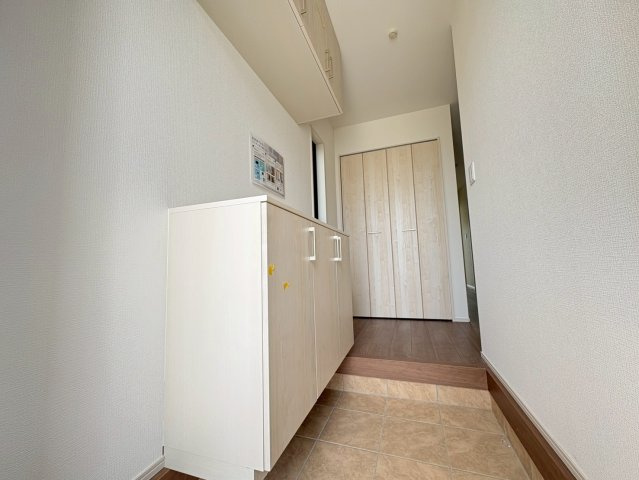 ◆◆豊見城市渡橋名浜原-全10邸の玄関|※26号棟　現地撮影1月