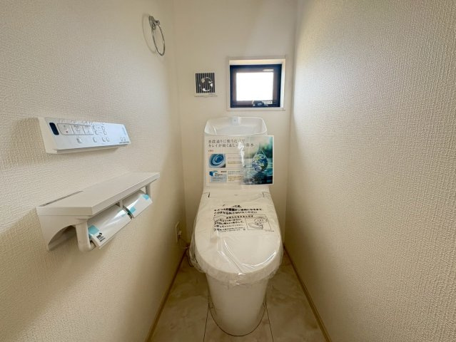 ◆◆豊見城市渡橋名浜原-全10邸のトイレ|※26号棟　現地撮影1月