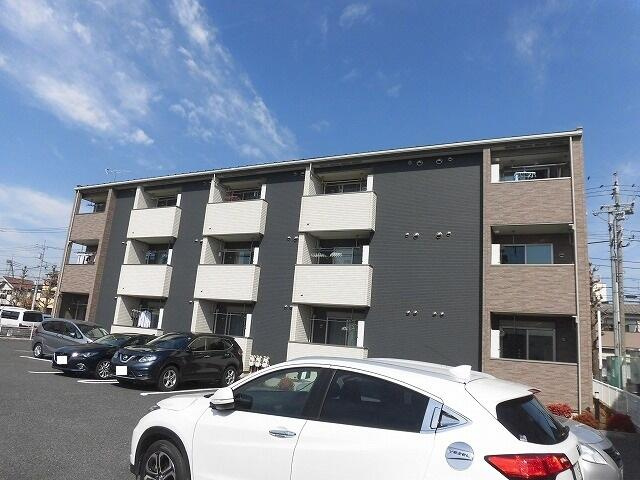 稲城市押立のアパートの外観