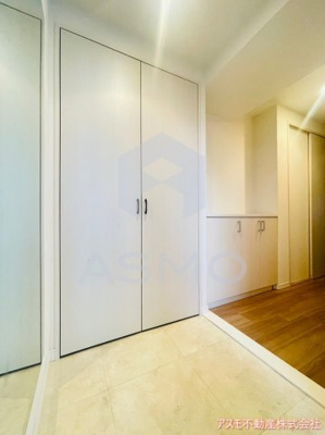 【玄関】 | レオンコンフォート難波南