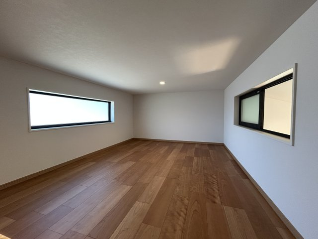 南国市里改田　新築一戸建ての収納|シーズンオフのものをたくさん置ける小屋裏収納☆秘密基地のようでわくわくする空間です♪