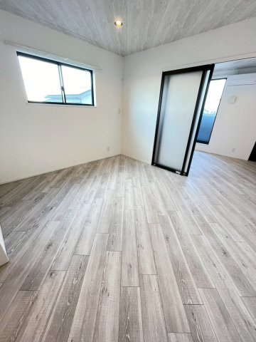 久留米市三潴町玉満のアパートの居間・リビング