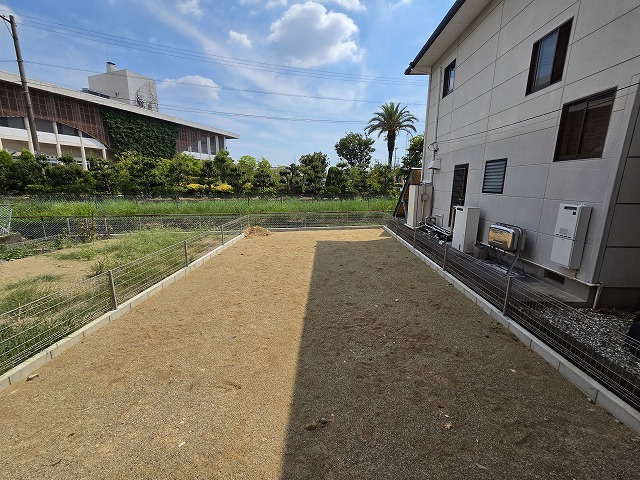 小牧市小牧２丁目　新築戸建　１号棟の庭|広々としたお庭です