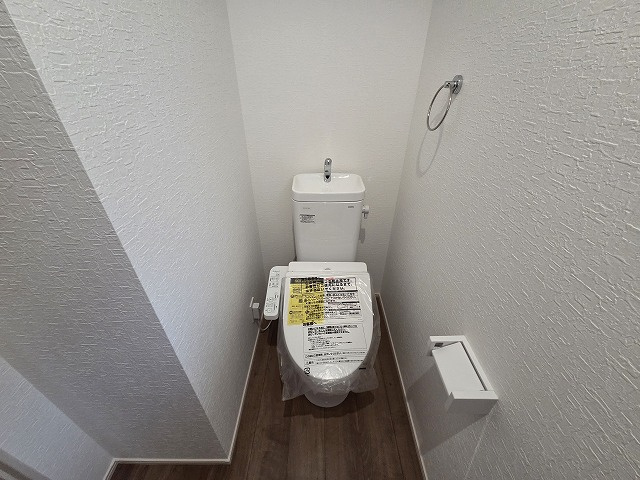 小牧市小牧２丁目　新築戸建　１号棟のトイレ|2階のトイレです