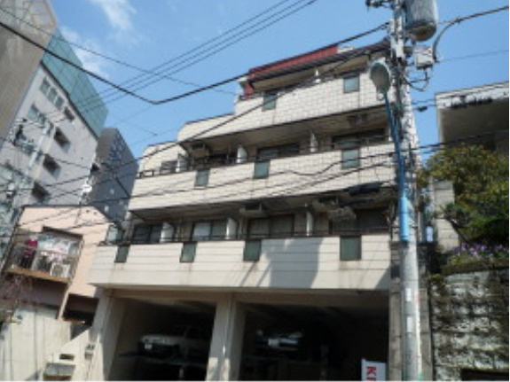 シントミプラザ新宿の外観