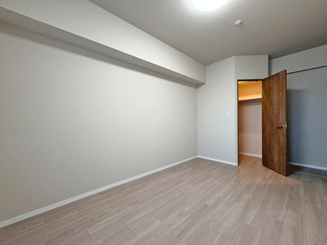 シティハウス仙台榴岡ツインタワーズ(スカイウイング)の洋室