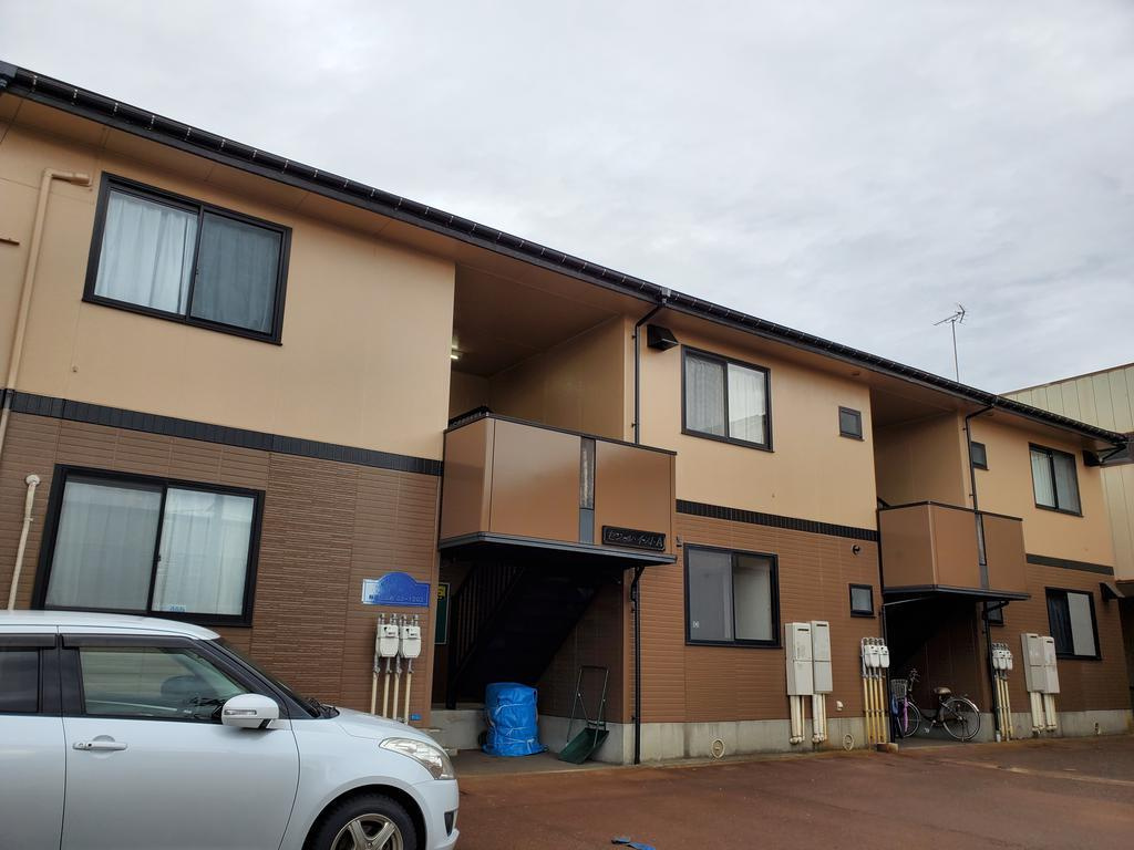 セジュール・イーストB棟の外観