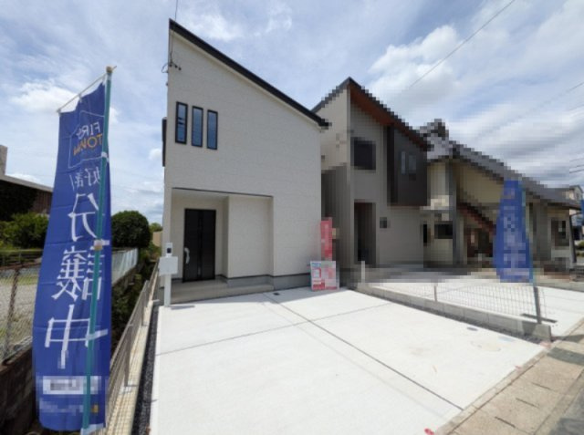 小牧市小牧２丁目　新築戸建　２号棟