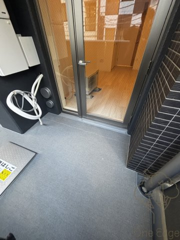 セレニテ東梅田アリエのバルコニー