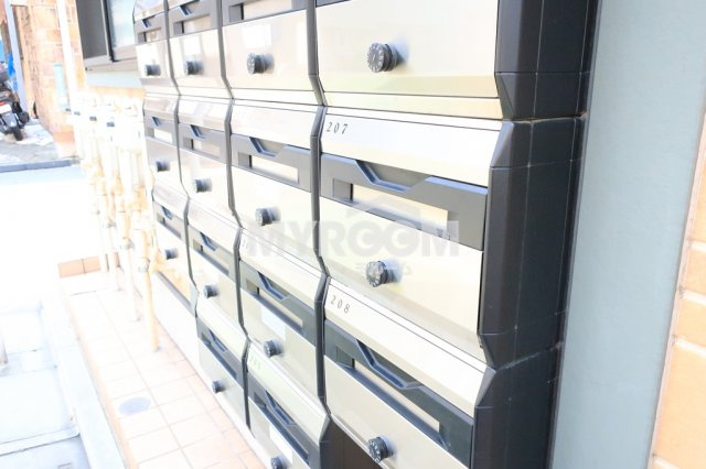 ジュネス中野坂上のその他共用部分|メールボックス☆