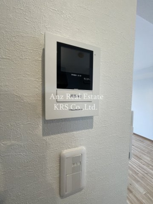 【セキュリティ】 | ストークアパートメント南堀江 | モニタ付インターホンで不審者や不要セールスをシャットアウト！