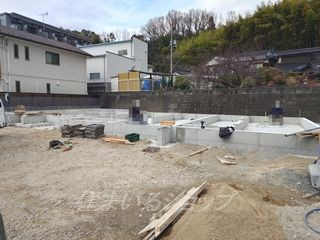 広島市安佐北区落合５丁目のアパートの駐車場