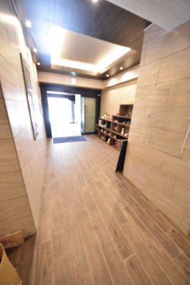 【エントランス】 | ブエナビスタ神戸三宮