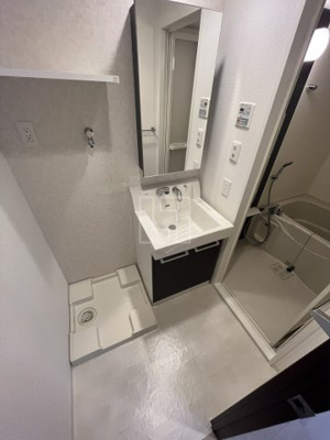 【洗面所】 | レジュールアッシュ心斎橋LUXE | レジュールアッシュ心斎橋LUXE（レジュールアッシュ心斎橋リュクス）　洗面所