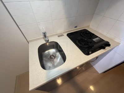 【キッチン】 | レジュールアッシュ心斎橋LUXE | レジュールアッシュ心斎橋LUXE（レジュールアッシュ心斎橋リュクス）　2口ガスシステムキッチン