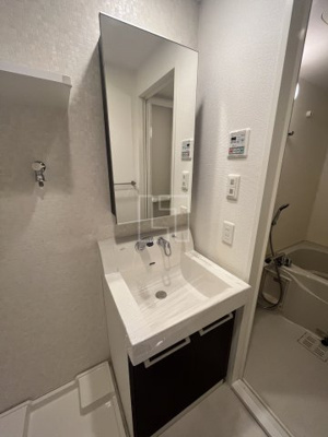 【独立洗面台】 | レジュールアッシュ心斎橋LUXE | レジュールアッシュ心斎橋LUXE（レジュールアッシュ心斎橋リュクス）　独立洗面台