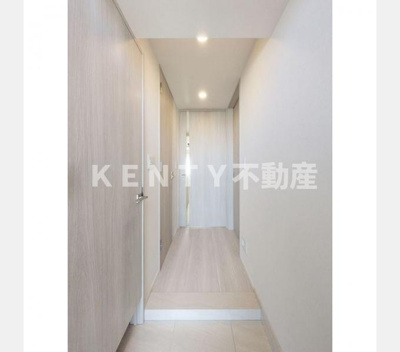 【玄関】 | プレディアコート大森山王 | 明るい玄関です